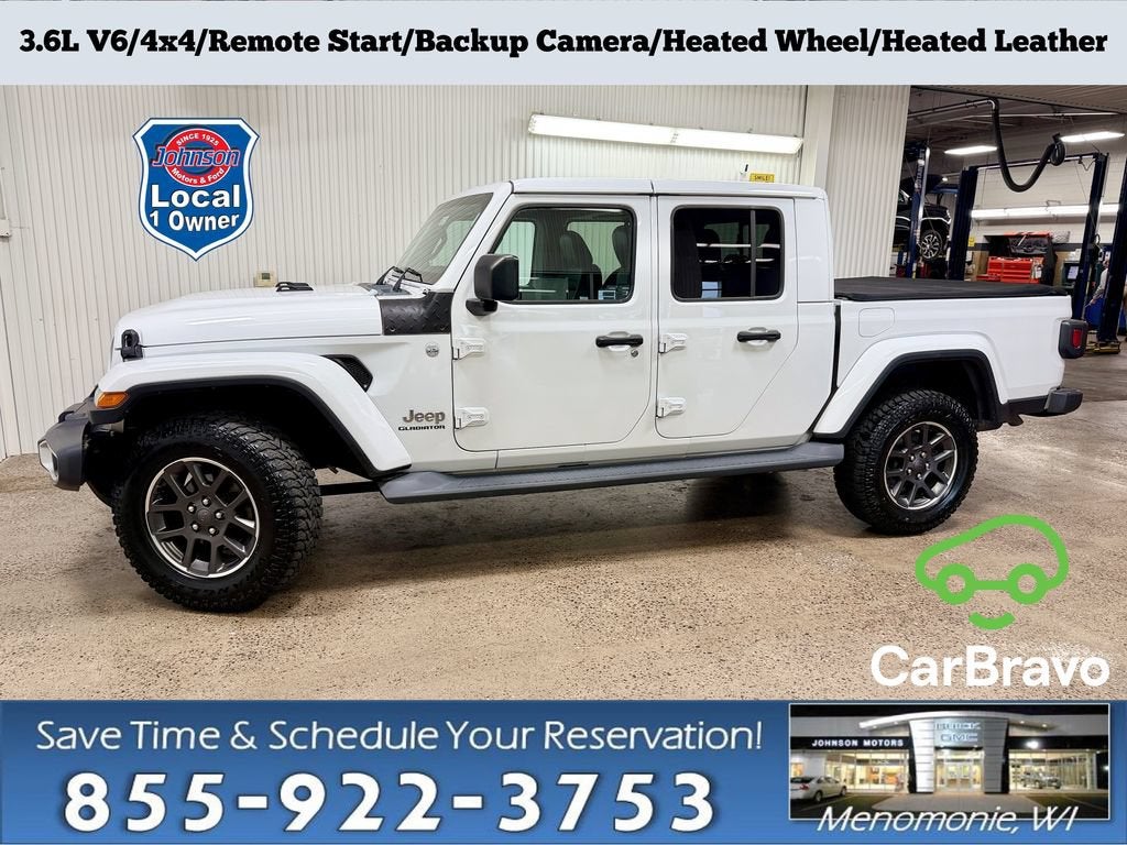 2020 Jeep Gladiator Overland 4x4 in White — front three-quarter view