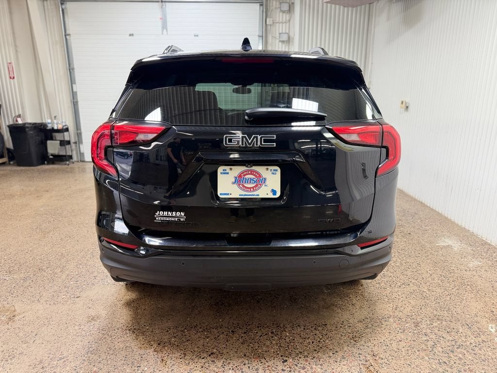 2021 GMC Terrain — detail view