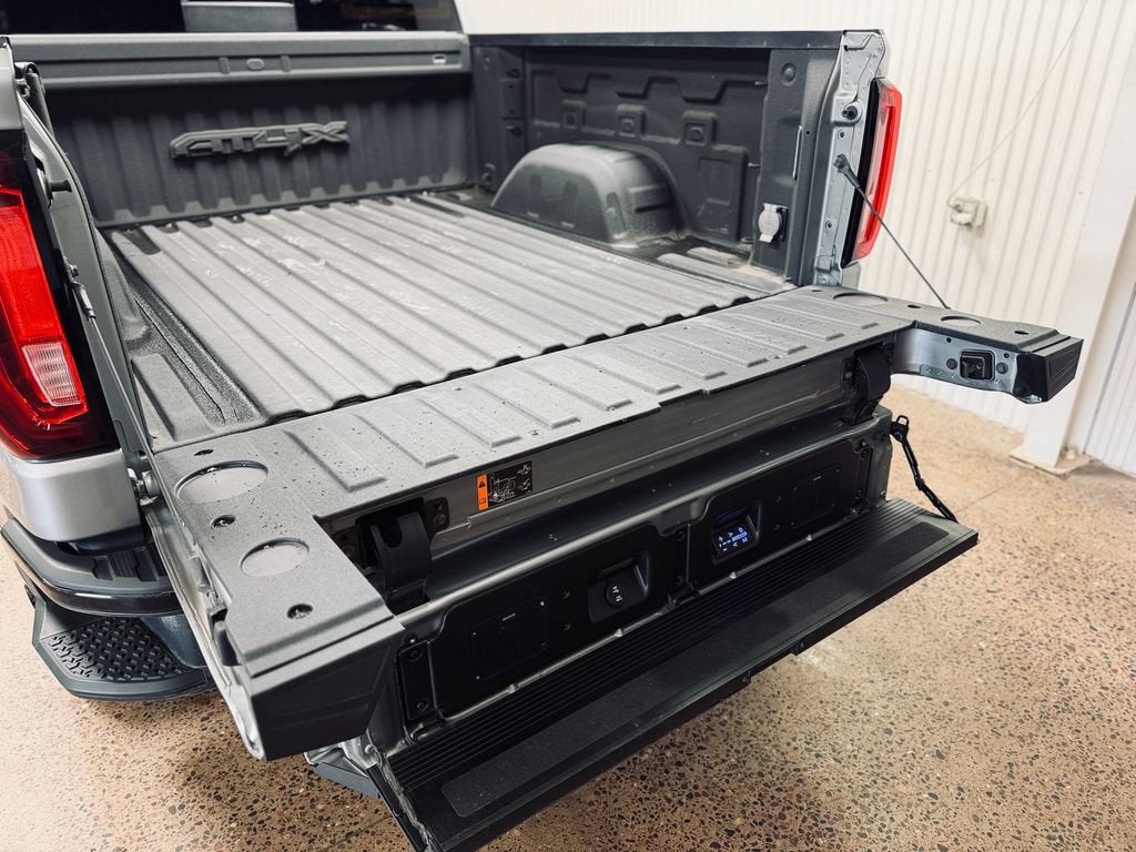 2024 GMC Sierra 1500 — detail view