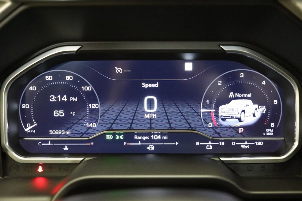 2022 GMC Sierra 1500 — interior view