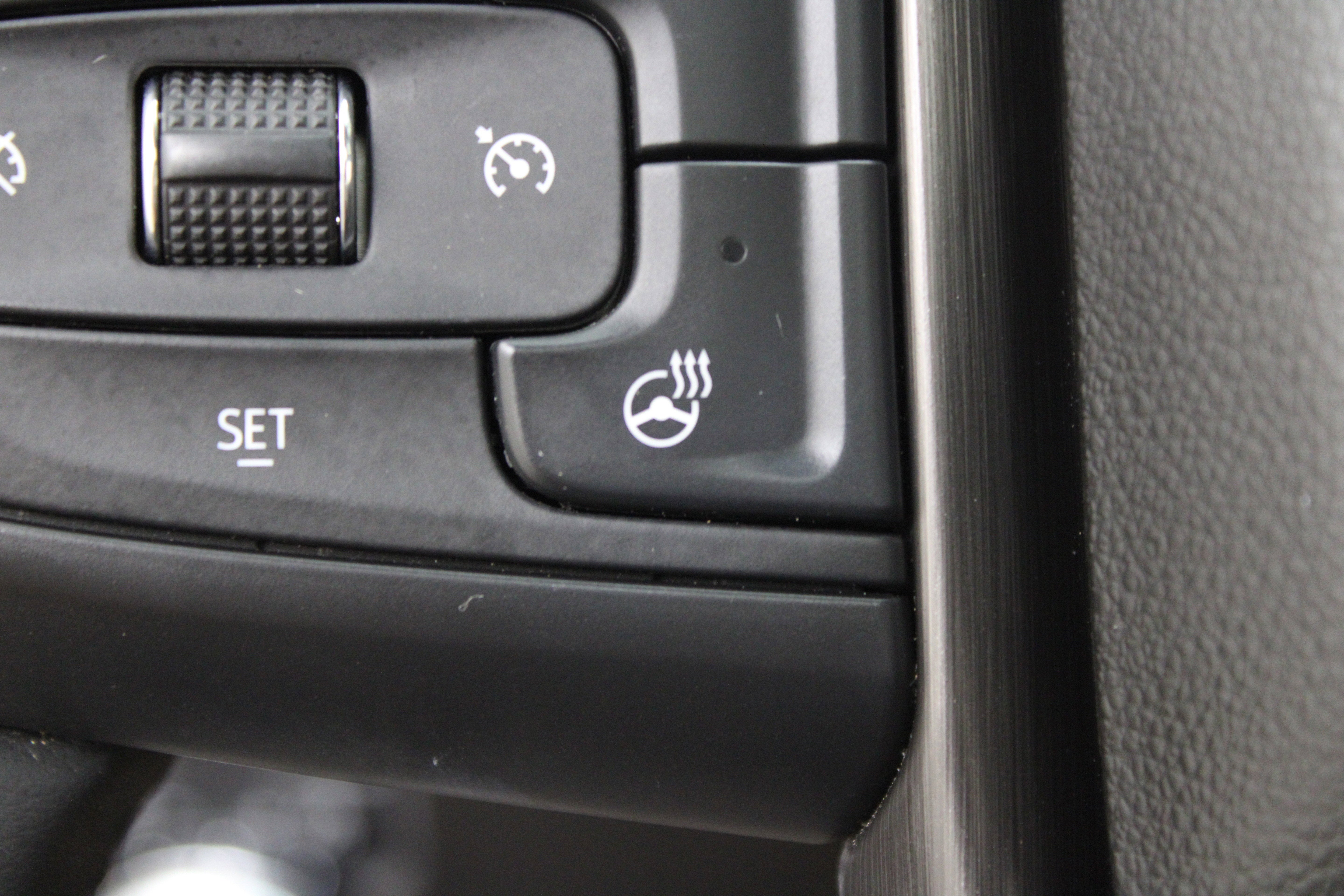 2024 GMC Sierra 1500 — detail view